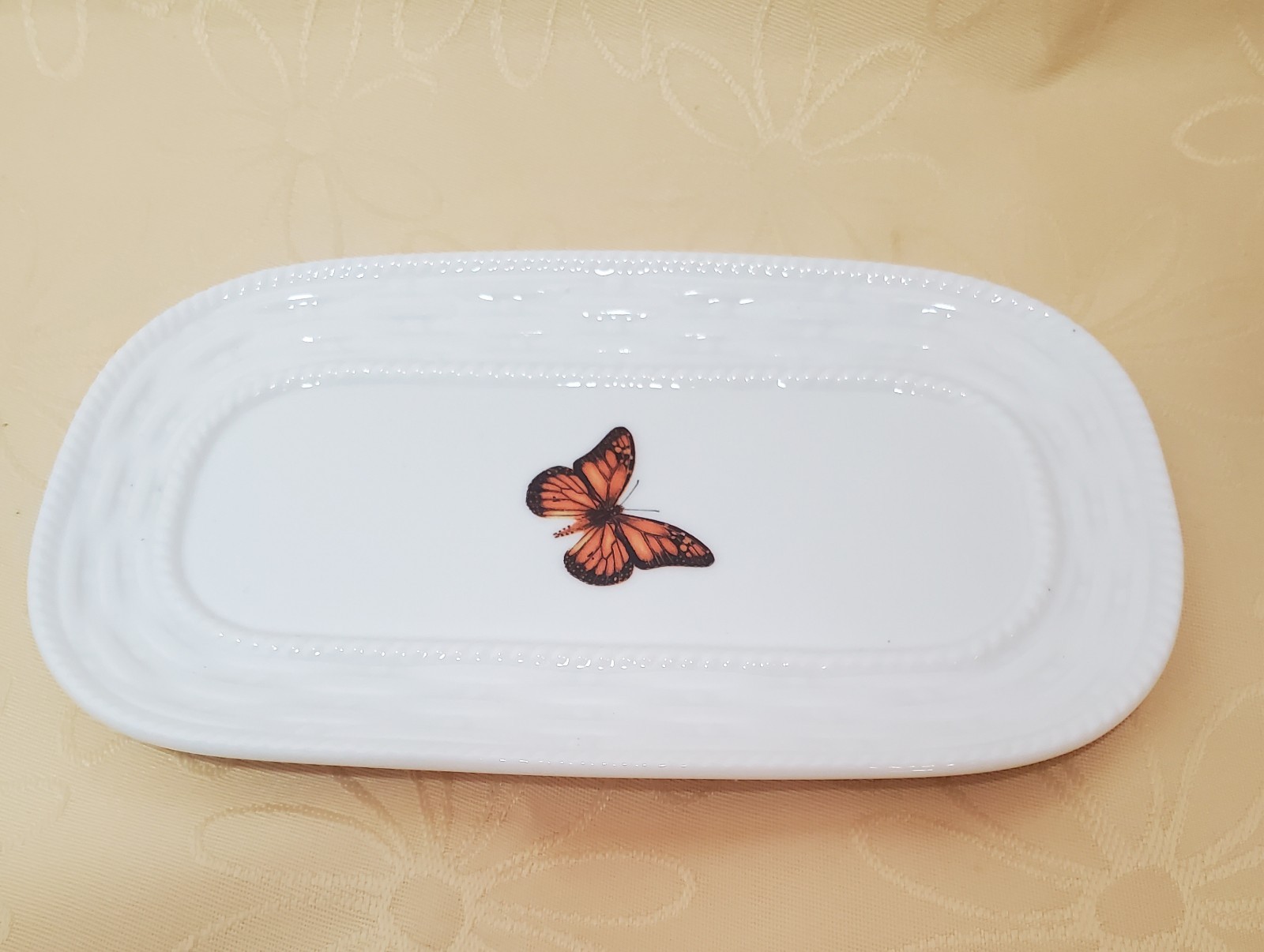 Lenox Butterfly Meadow Butter Dish with Bunny - new display only gallery