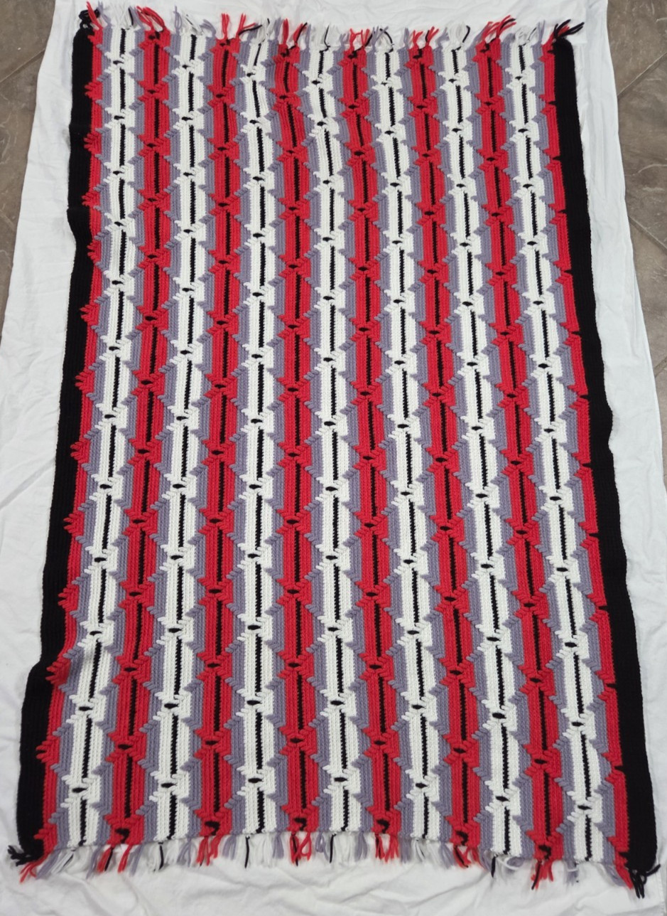 VINTAGE HAND CROCHETED BLACK/RED/GREY/WHITE TRIBAL PATTERN AFGHAN gallery