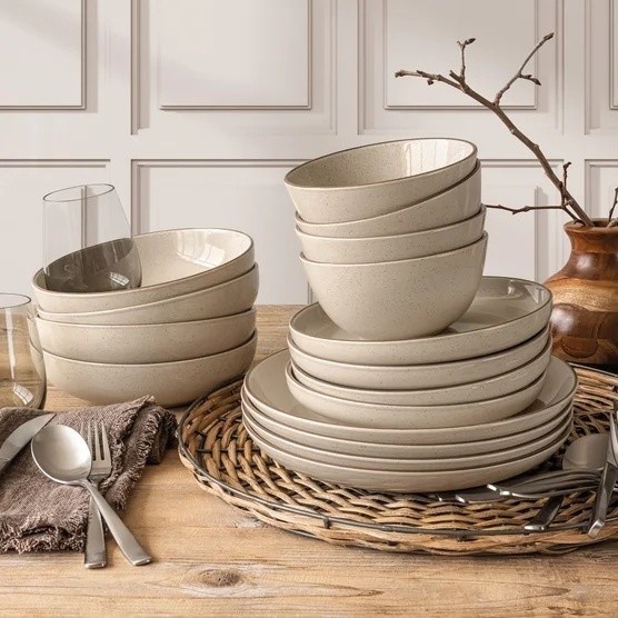 over&back Options 16-piece Dinnerware Set gallery