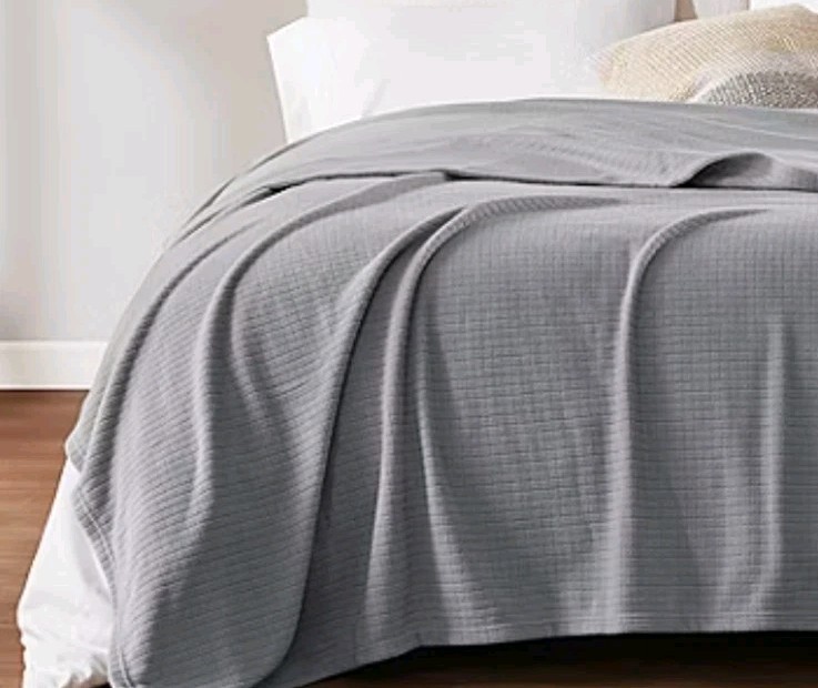 new!True North By Sleep Philosophy Microfleece Geometric Blanket QUEEN Grey gallery