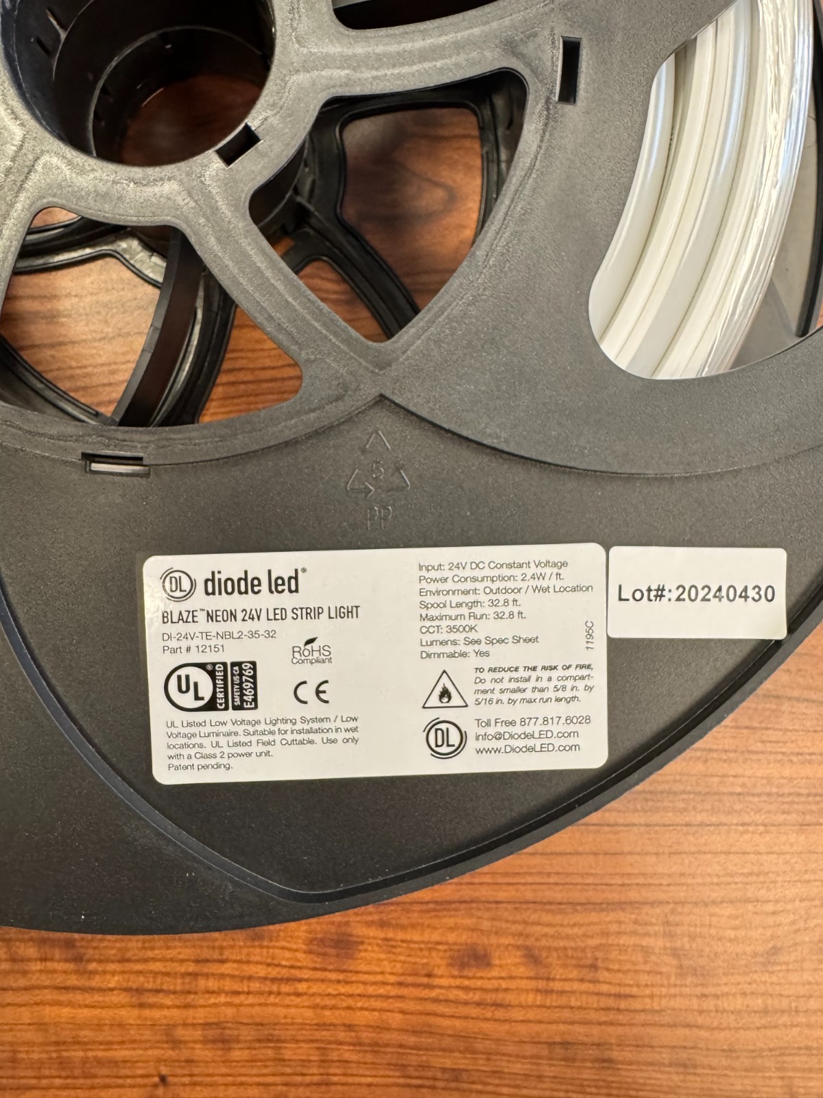 Blaze Neon 24V Linear LED Strip Light DI-24V-TE-NBL2-35-32 gallery