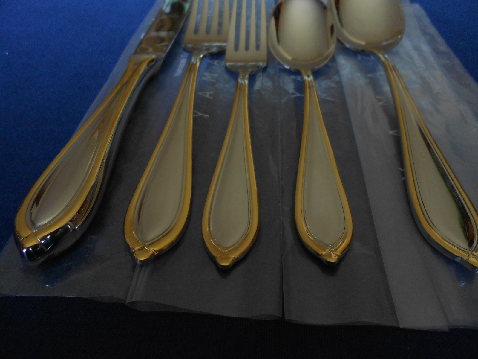 Yamazaki Stainless ARIANA Gold Accent Open Stock - You Choose the Piece 18/8 gallery