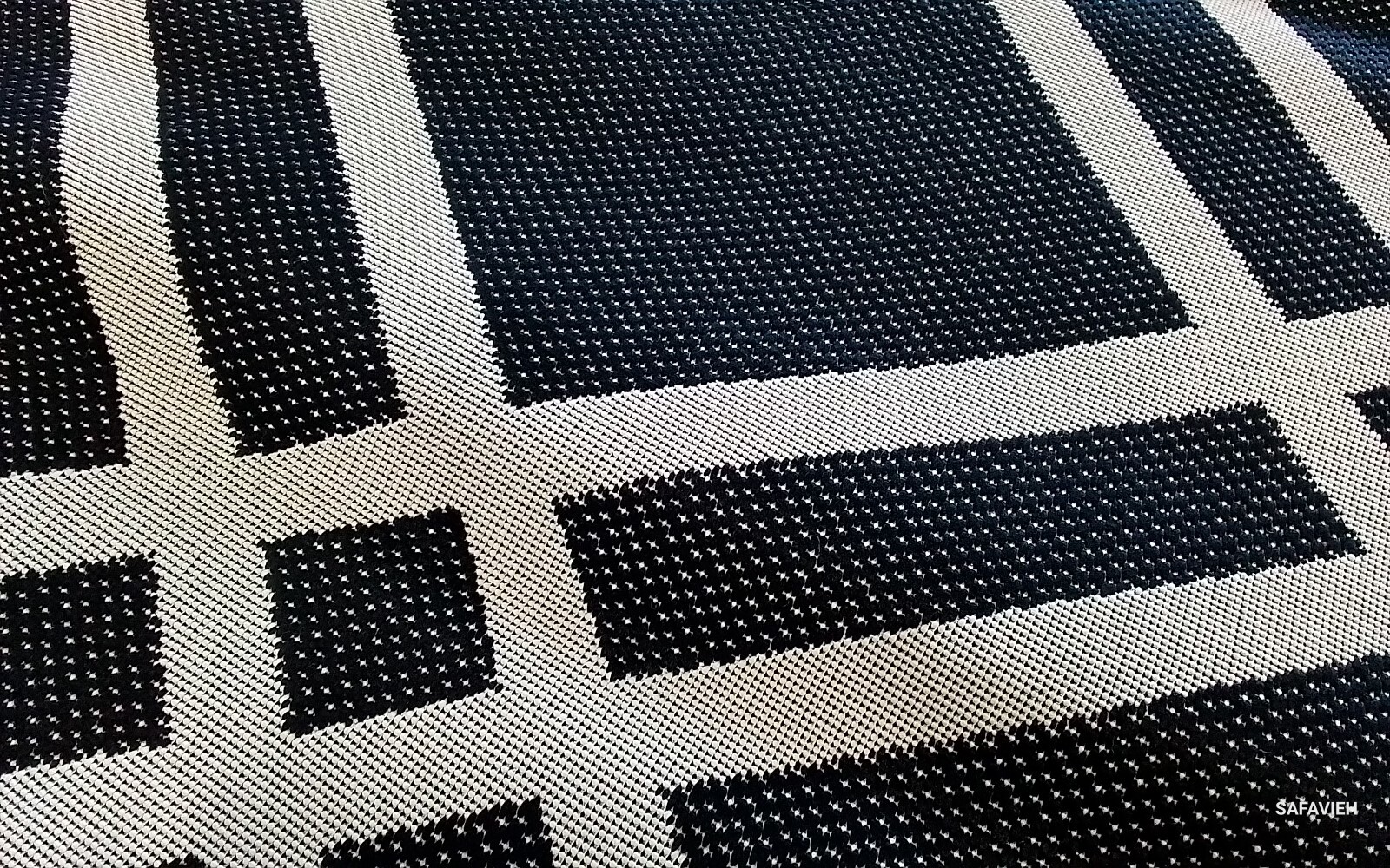 BLACK / BEIGE 9'-0" x 12'-0" Damaged Rug, Reduced Price 1172768305 CY6923-266-9 gallery