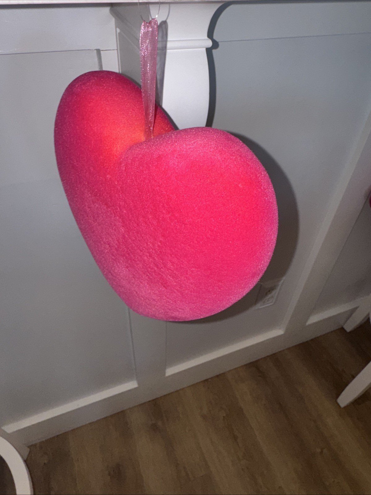 Flocked Pink Heart Length 9 inches by Height 8 inches Width NWT gallery