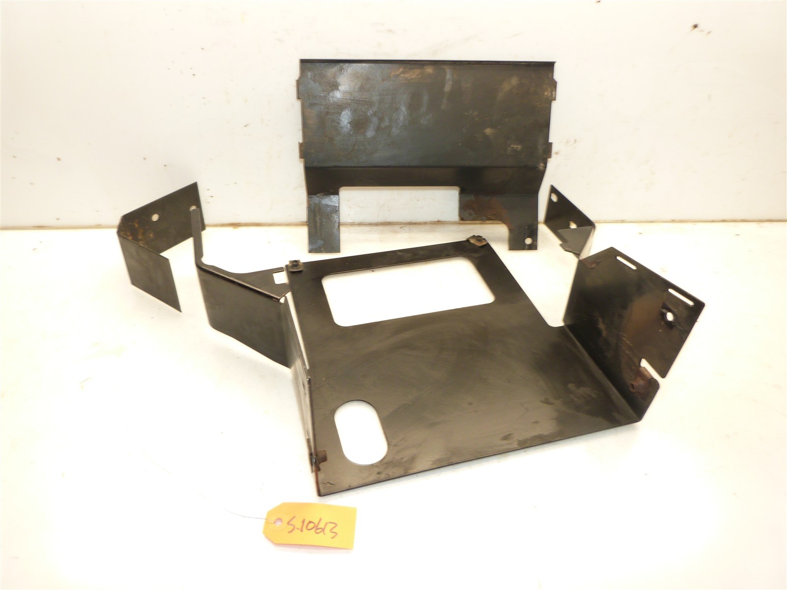 Simplicity Regent 16hp 14hp Mower Muffler Heat Shield Guard gallery