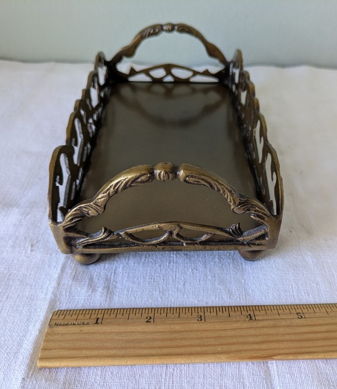 WINDSOR CASTLE ANTIQUE BRASS SCROLL PAPER GUEST TOWEL HOLDER gallery