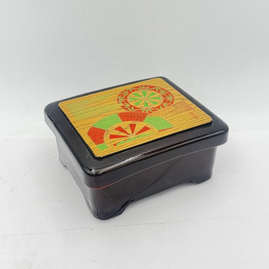 Bento Box Black And Red - Size:6"x5"x3" gallery