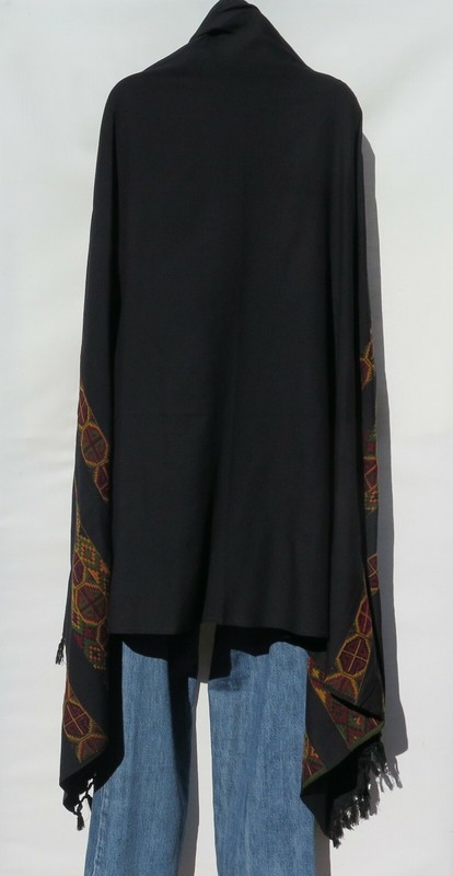 Yak+Sheep Wool Blend|Shawl/Throw|Hand Loomed|Kullu|Color: Black gallery