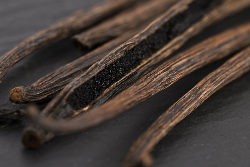 10 ORGANIC Extract Grade B Vanilla Beans Madagascar for Vanilla Extract 5" - 6" gallery