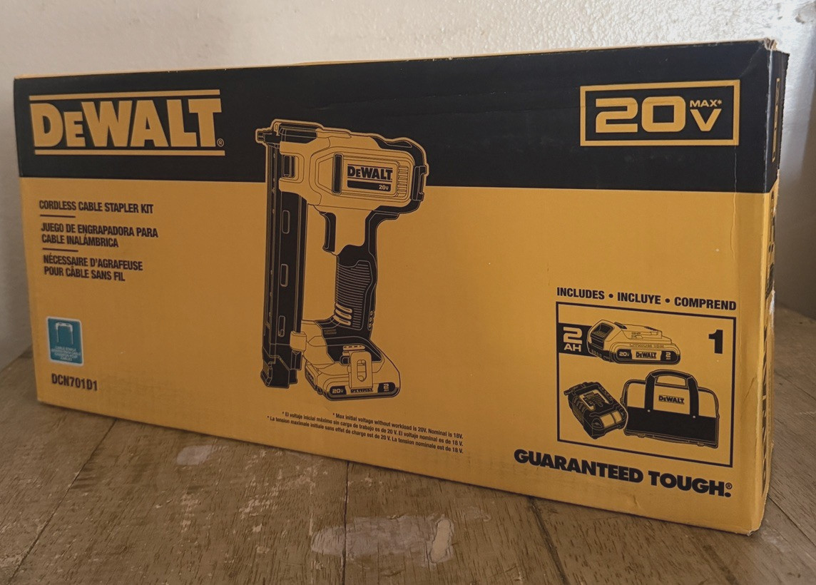 DEWALT 20V Cordless Stapler Kit DCN701D1 NEVER OPENED gallery