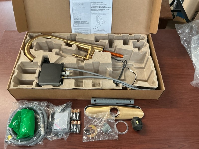 NEW Moen 7864EWBG Sleek Touchless Pulldown Kitchen Faucet Brushed Gold B171 gallery