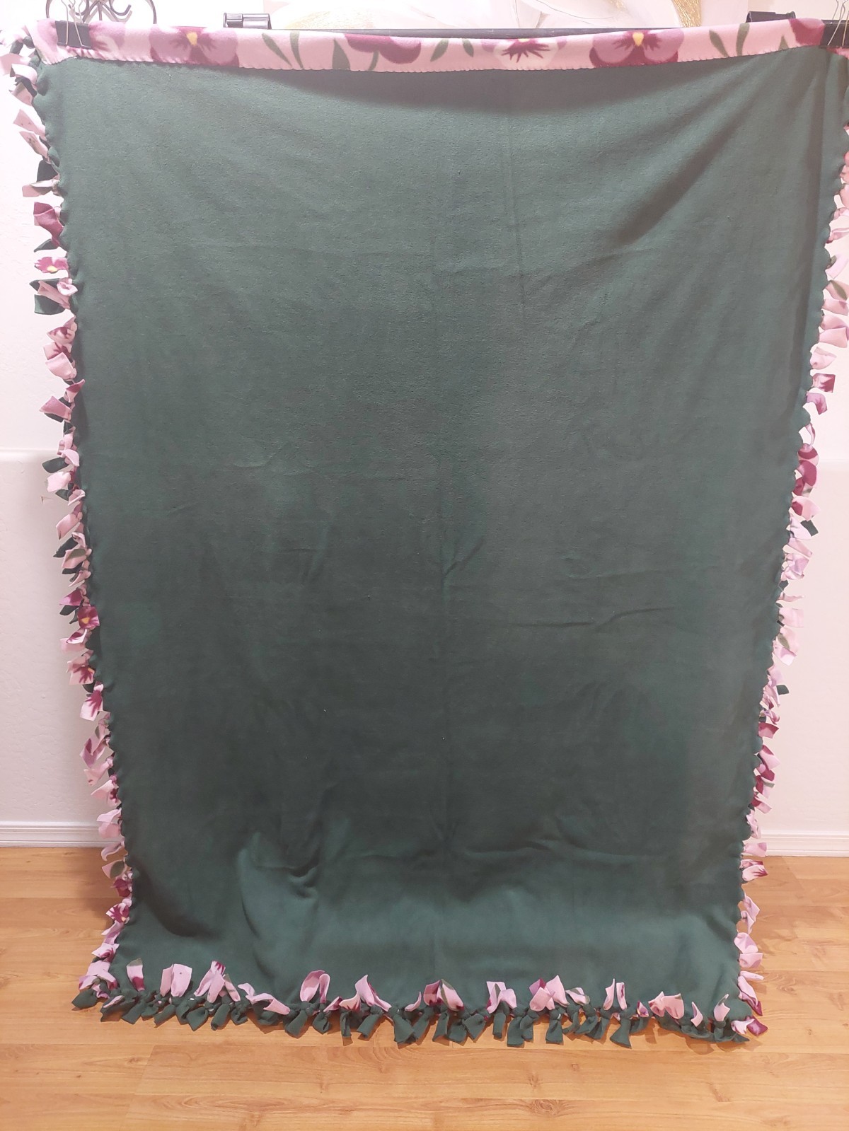 Blanket Wine & White Flowers Double-Sided Fleece #7 (48in W X 72in L) gallery