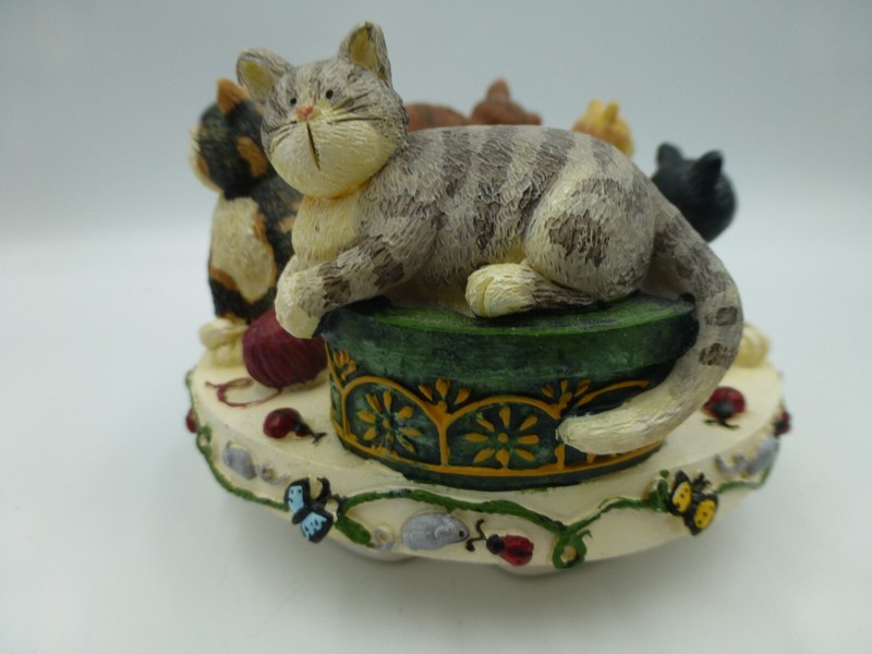 Candle Capper Cats Kittens Deb Strain Artist Vintage Candle Topper VTG gallery