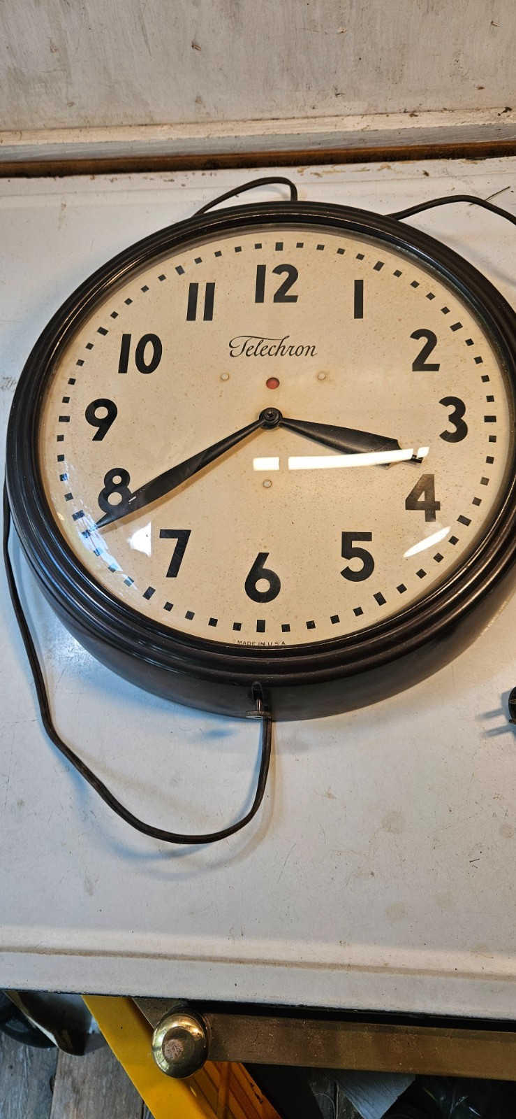 Antique Telechron by G. E. red dot school wall clock runs needs cleaned gallery