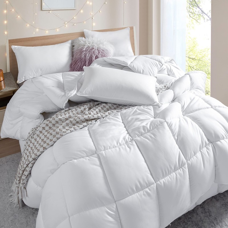 Winter Extra Warm White Queen Size Down Alternative Comforter, Heavyweight All S gallery