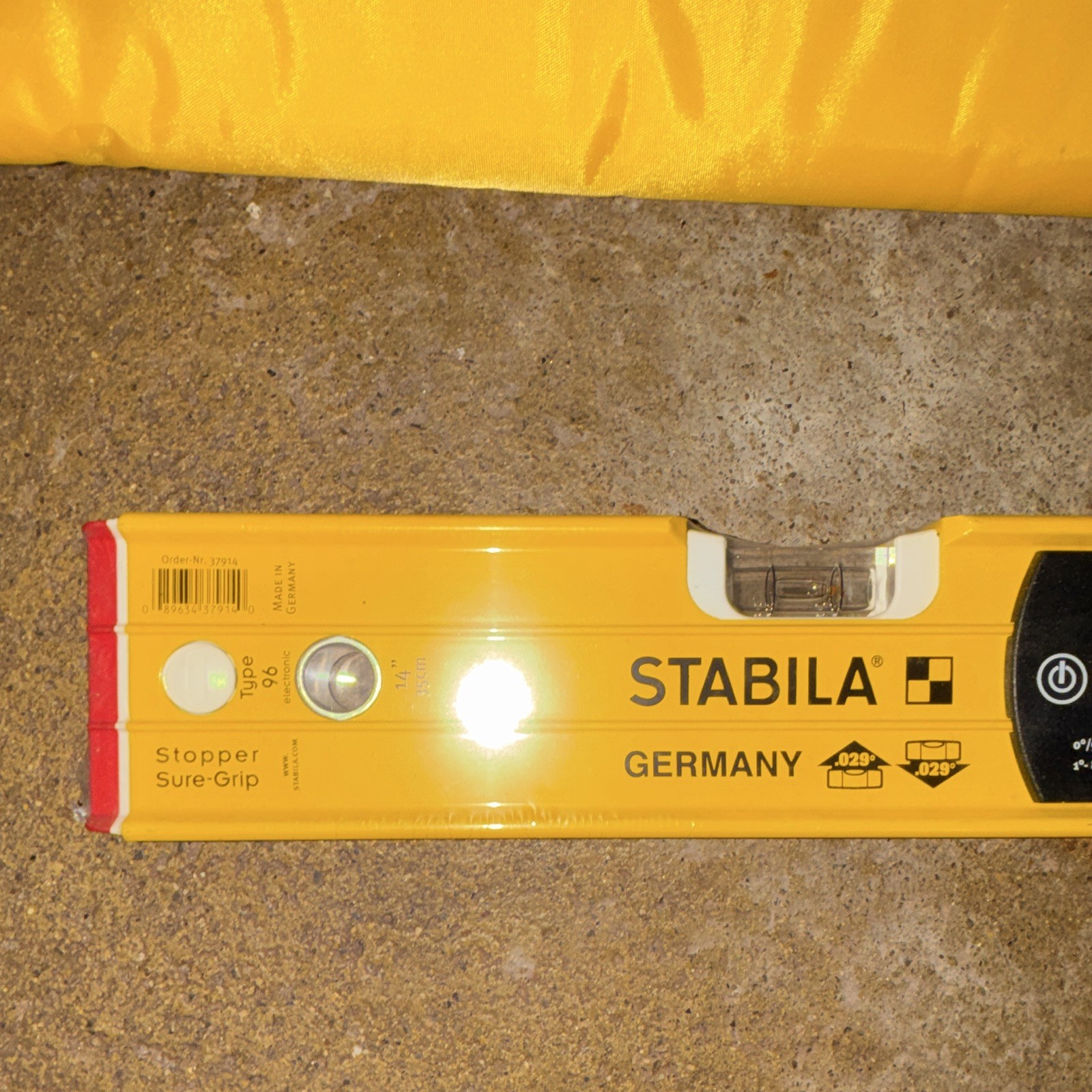 STABILA Type 96E 24in Electronic Digital Level Sure-Grip Hold w/ Case gallery