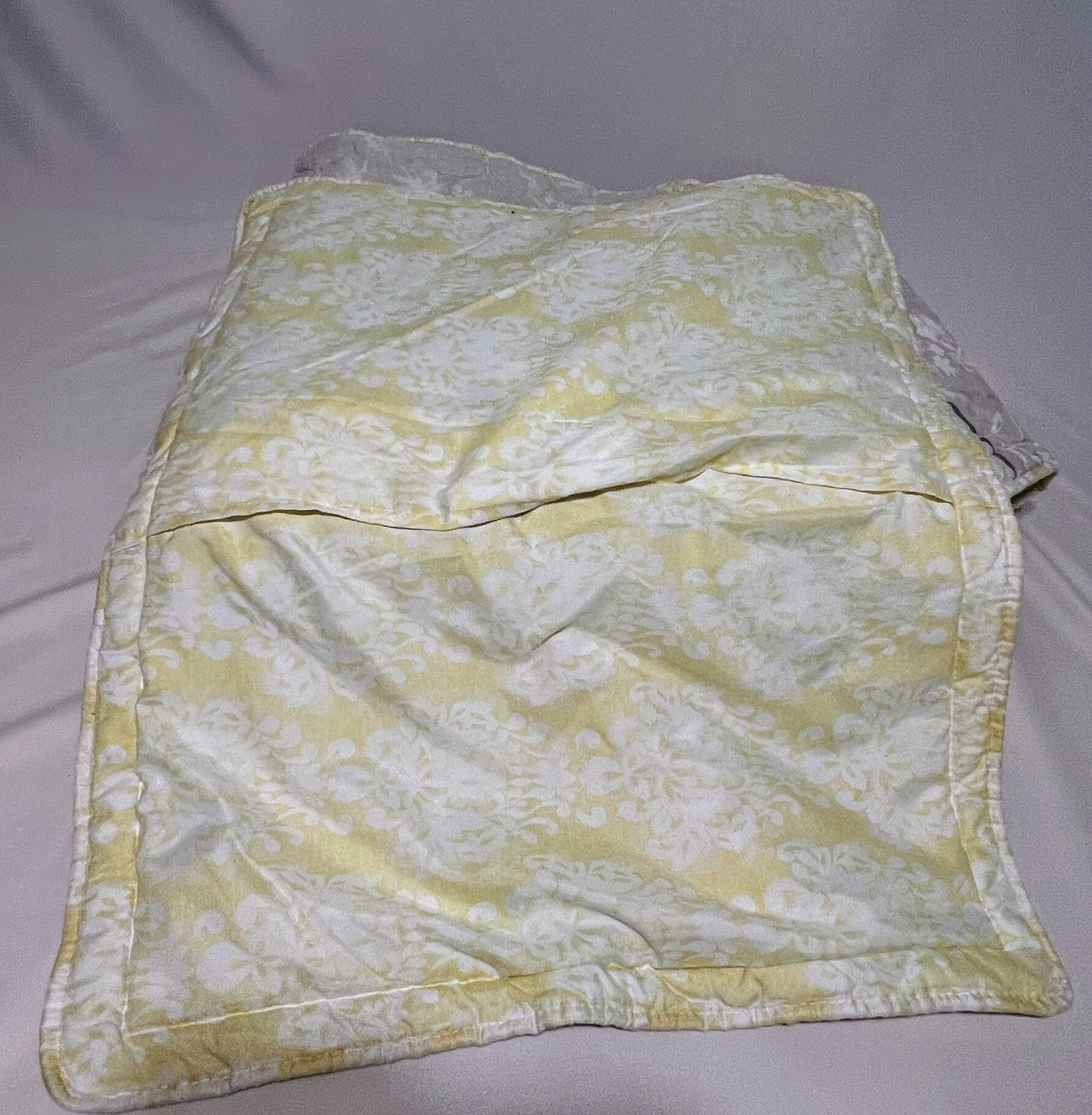 Spring Floral Quilt Comforter 2 Shams Yellow Grey Queen 85 X 86.5 Reversible gallery