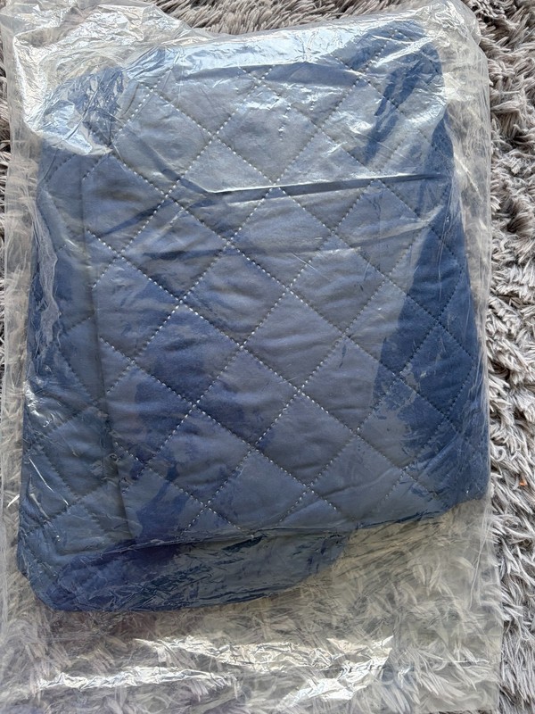 Queen Waterproof Mattress Protector Quilted Mattress Pad Cover Navy Blue New gallery
