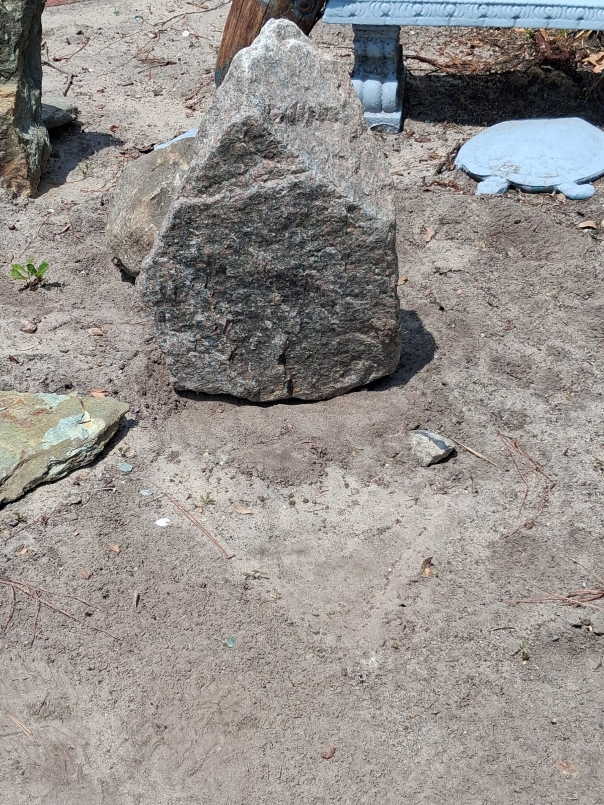 Large Natural Gray Stone Landscaping Rock, Irregular Shape, Outdoor Lawn gallery