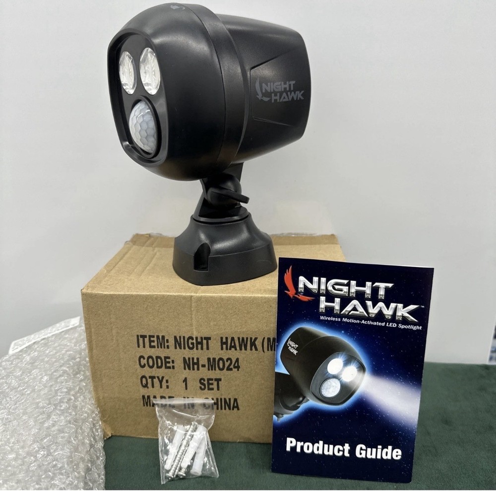 NIGHT HAWK WIRELESS MOTION-ACTIVATED LED SPOTLIGHT (NEW)