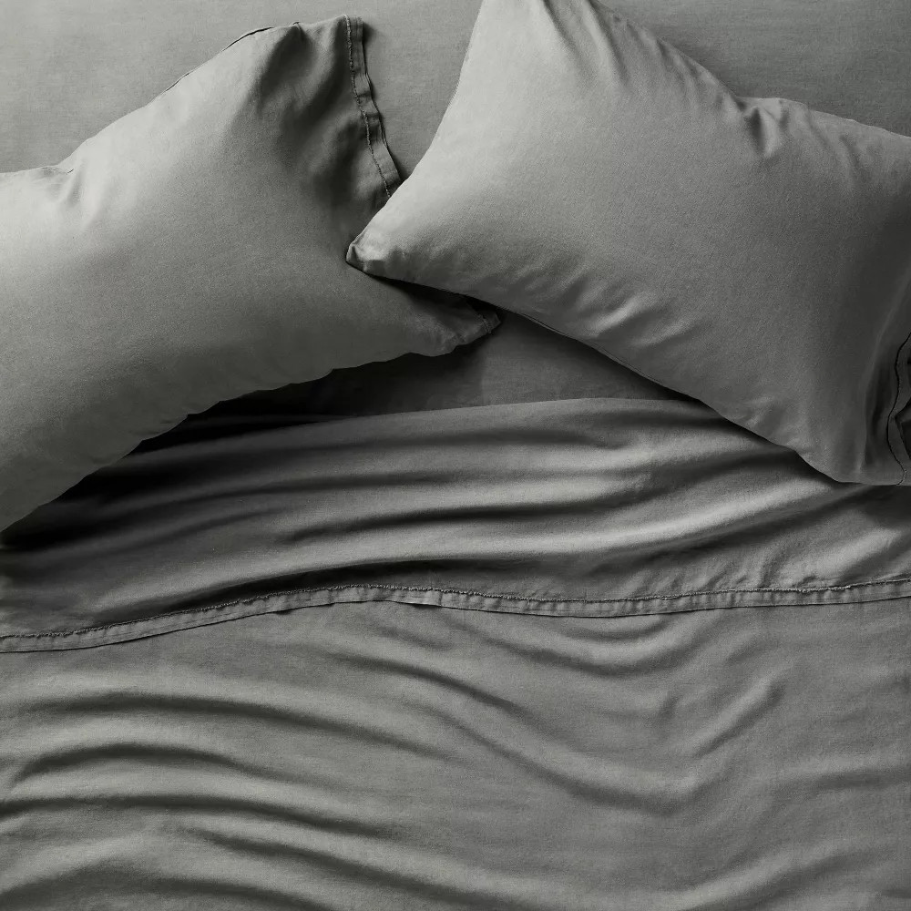 Queen 100% Linen Sheet Set Dark Gray - Casaluna gallery