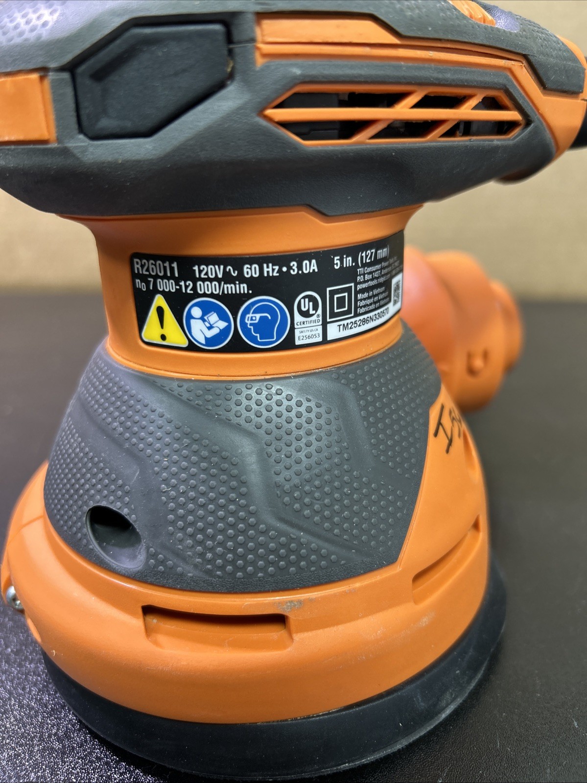 RIDGID 5in 120V Random Orbit Sander (R26011) i56 gallery