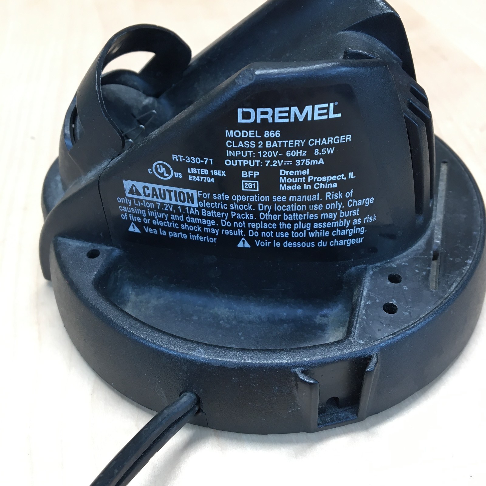 Dremel Driver Model 1120 with Charging Dock Base Cordless Screwdriver TESTED 866 gallery