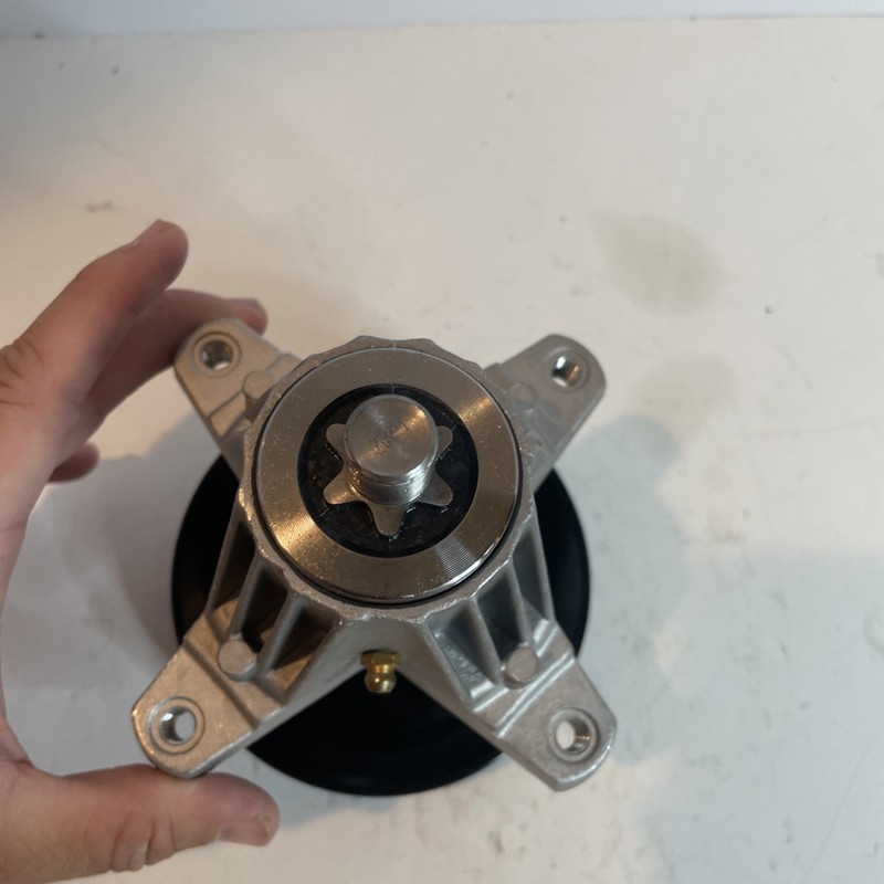 MTD Cub Cadet Spindle Assembly OEM w/ Serial 618-04822 490-130-C002 replacement gallery