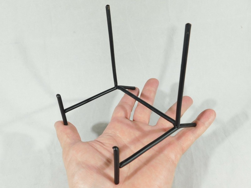 Easel Display Stand Large Size Black Iron Very Sturdy gallery