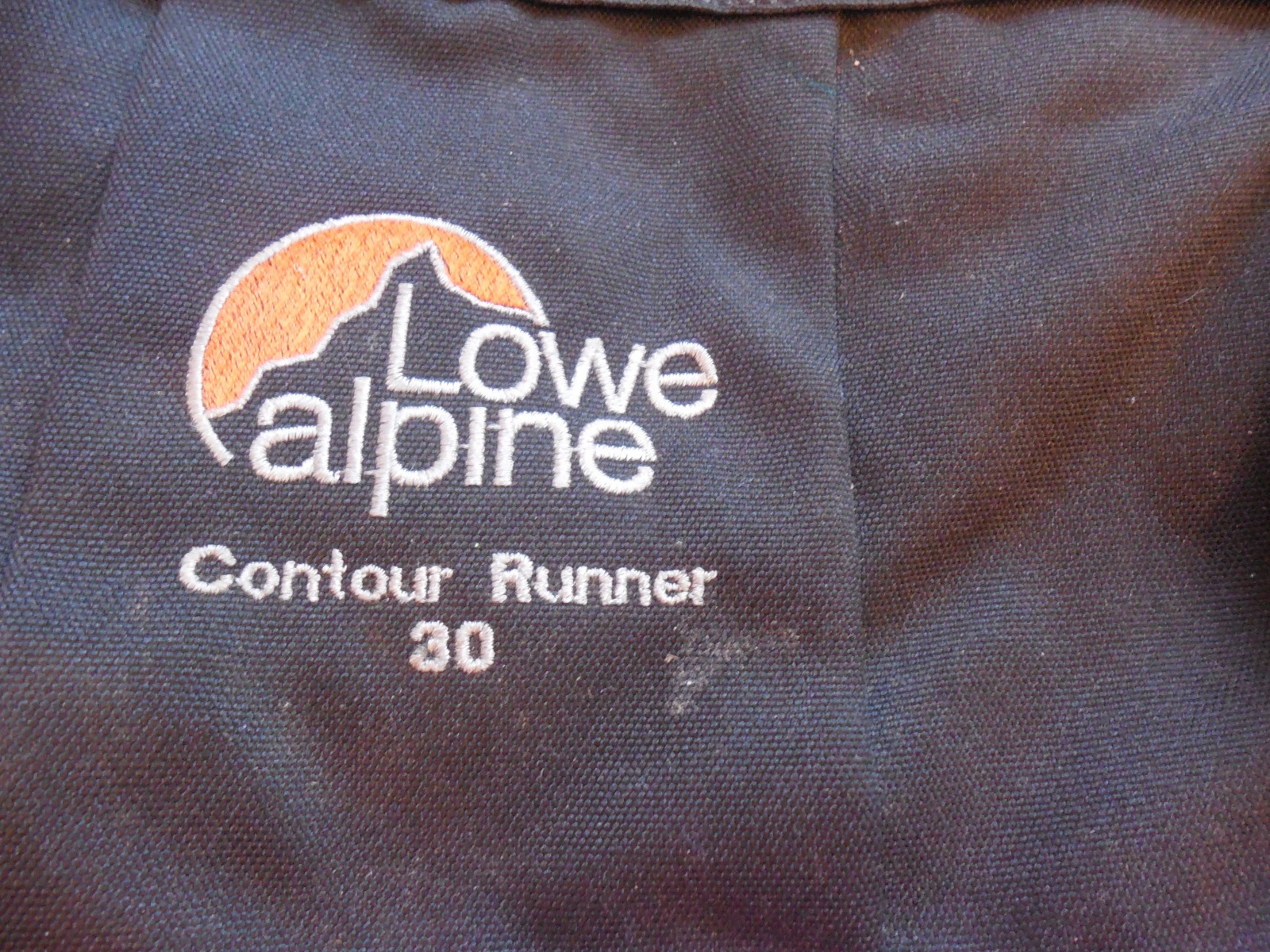 Lowe Alpine Contour Runner 30 Backpack Daypack - Blue/Black 2