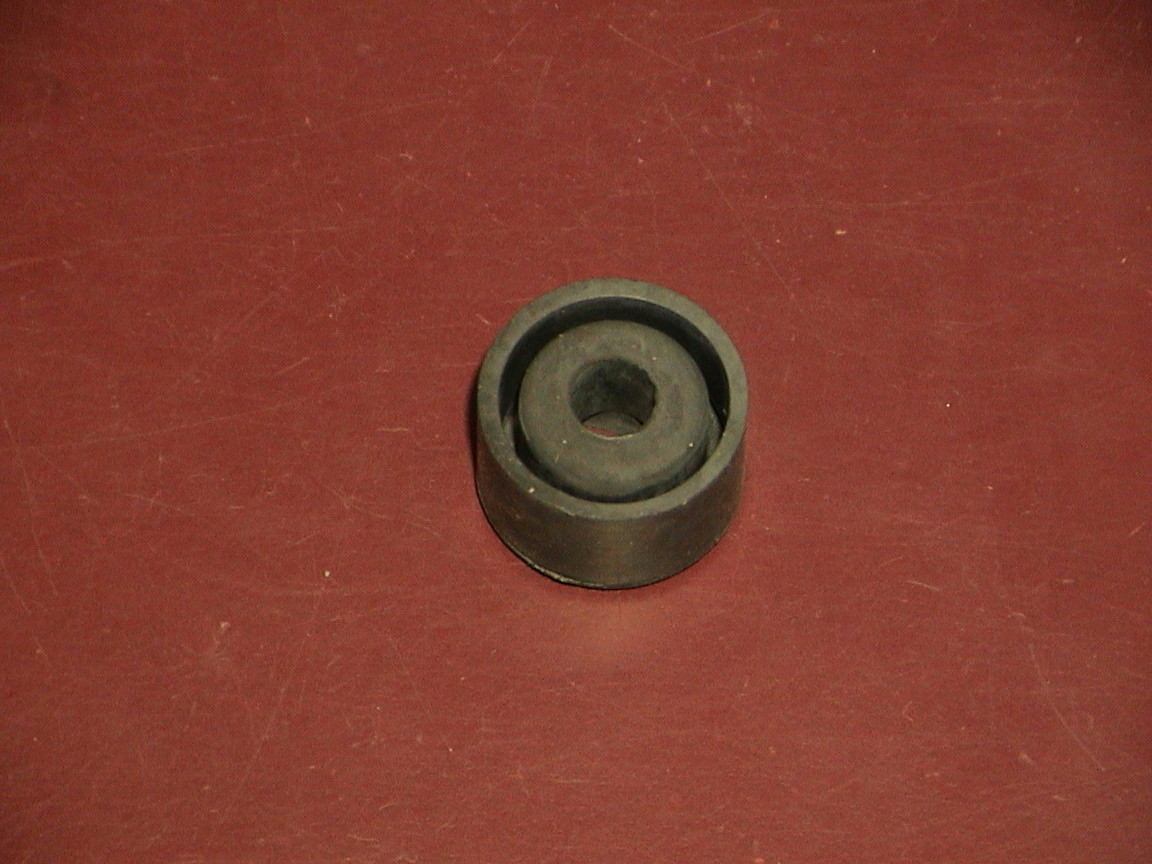 NEW OEM STIHL Trimmer Fuel Tank Bushing Ring Grommet FS 50 51 60 61 65 90/AV 96 gallery