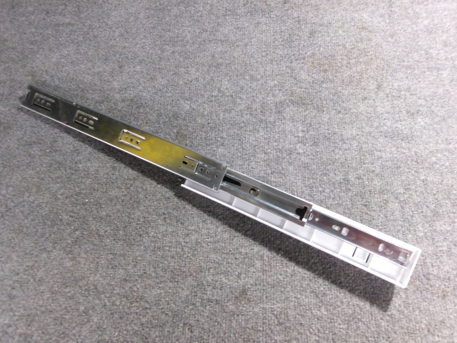 MGT61844301 KENMORE UPPER FREEZER BASKET SLIDE RAIL RIGHT SIDE gallery
