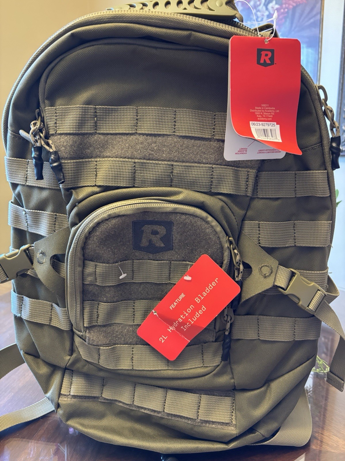 Redfield Dehydration Backpack For Hiking 2