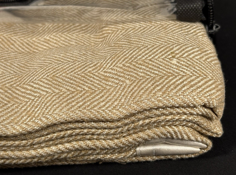 Gingerlily Silk Herringbone Throw Biscuit 100% Silk 125x175cm Luxury Blanket NWD gallery