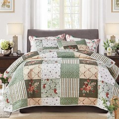 Patchwork Quilts Set King Size – 3 Pieces Floral Quilt Set Green White Plaid wit