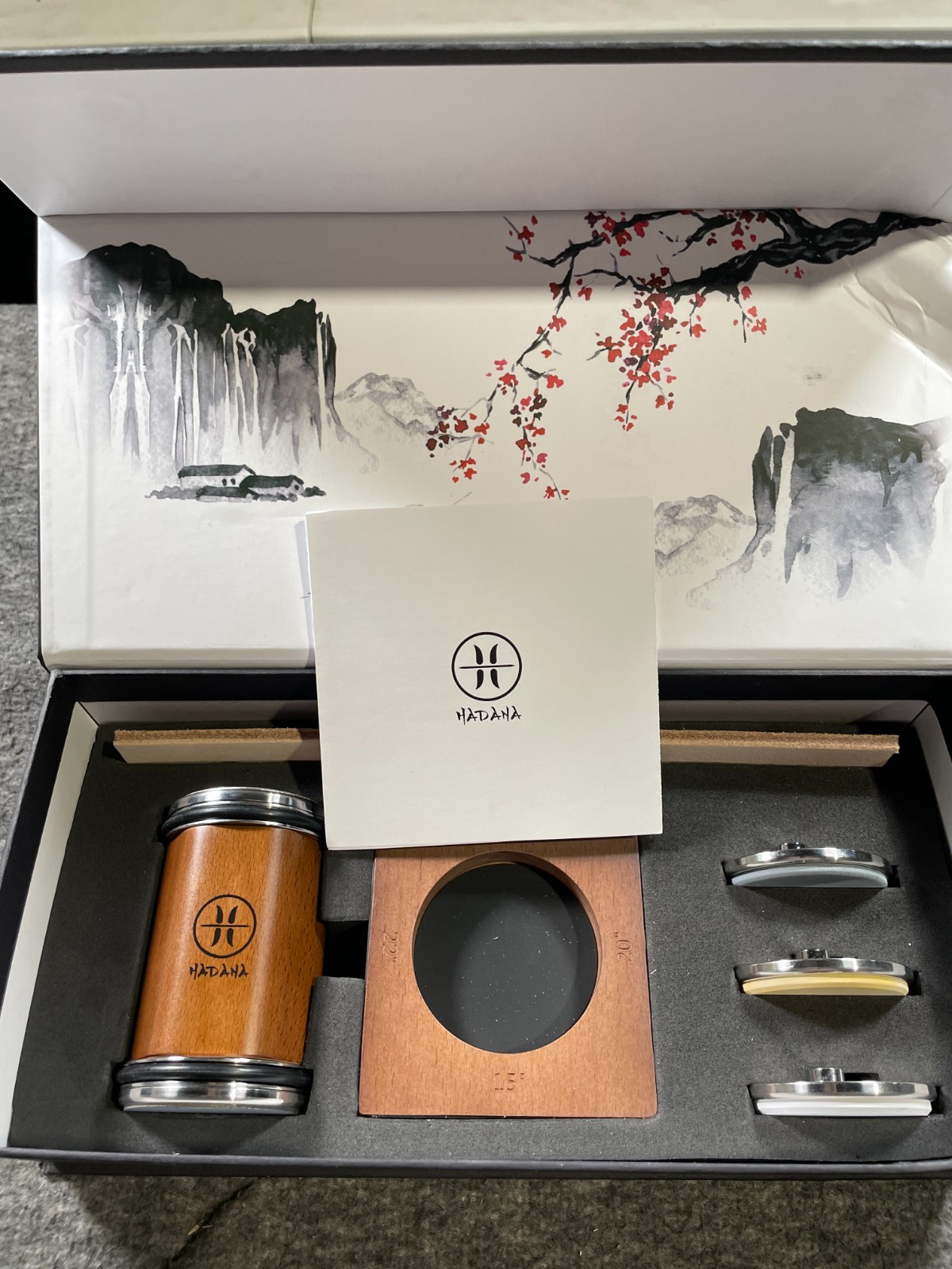 Hadana Pro PREMIUM Knife Sharpener Set – Four Grinding Angles – NIB gallery