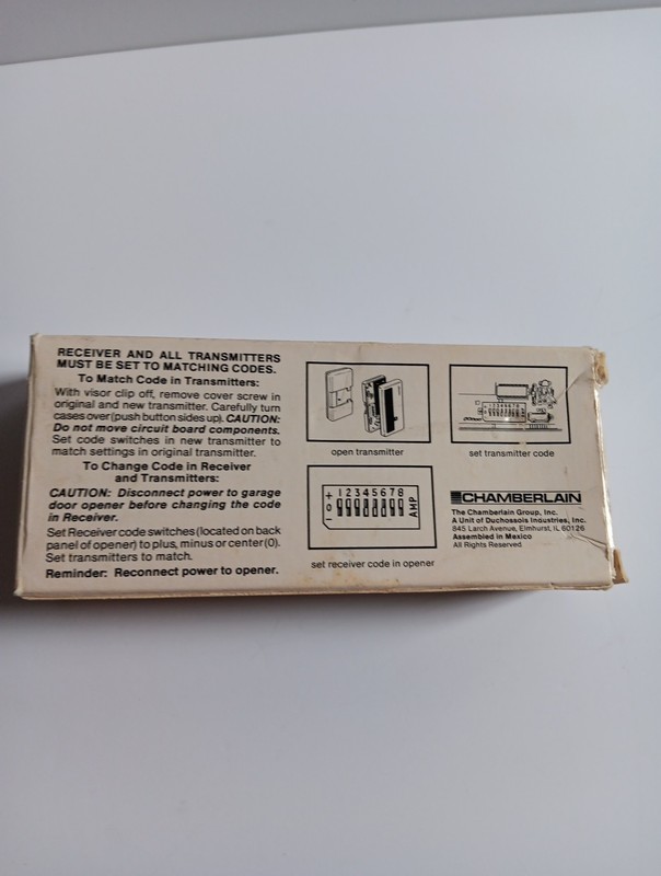 Vintage Chamberlain Model 51 Digital Remote Control Transmitter W/Box UNTESTED gallery