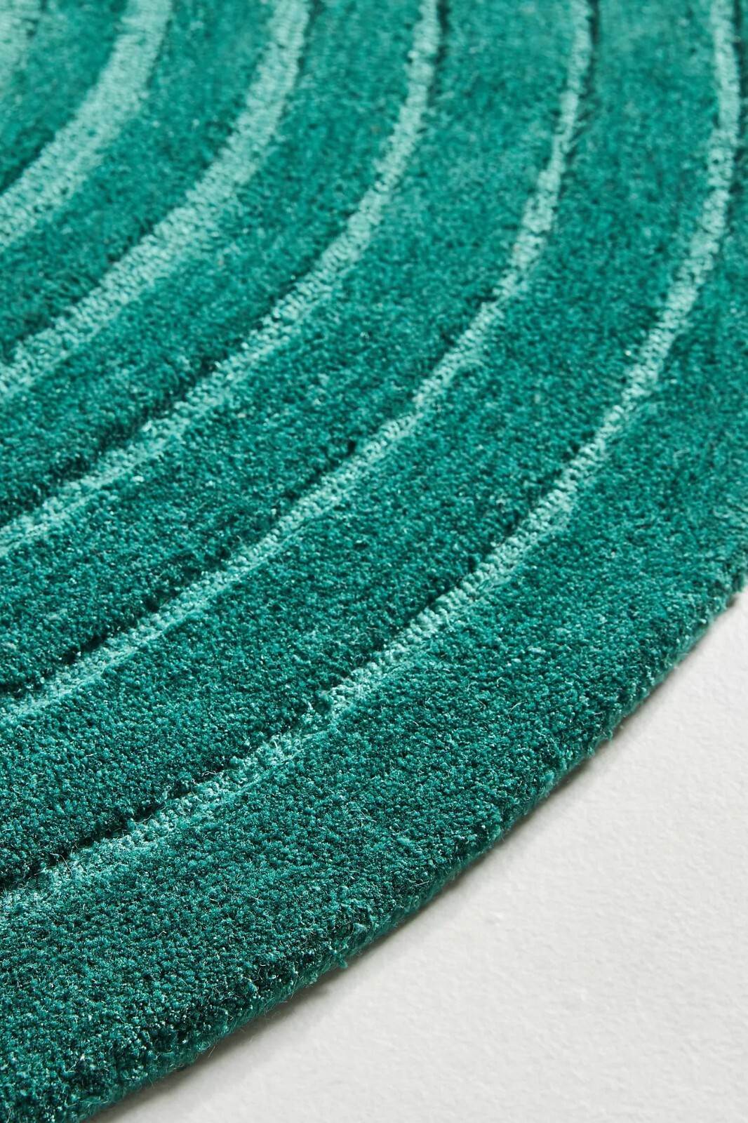 Tonya - Green, Hand-Tufted Wool & Viscose Soft Area Rug Carpet, 5x8, 6x9, 8x10 gallery