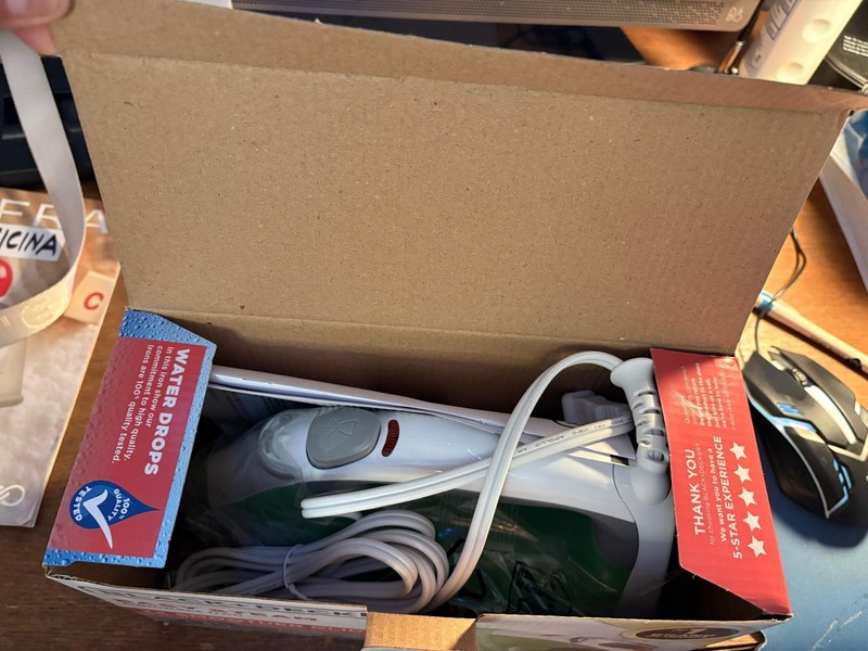 🔥 Plancha BLACK+DECKER Easy Steam Compact Iron – Nueva en Caja gallery