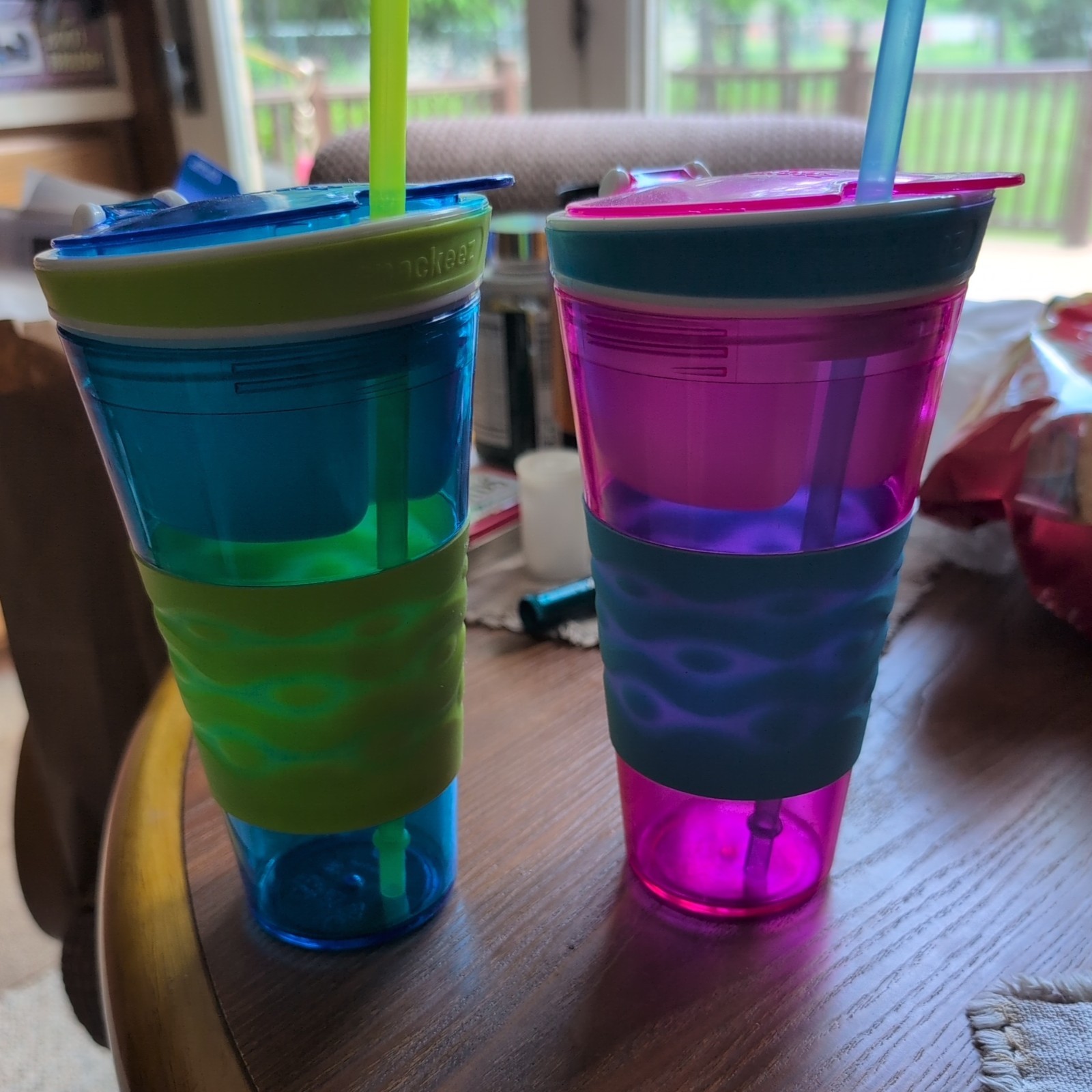 2 Snackeez 2 In 1 Drink & Snack Cups -Purple/Teal Blue/Neon Yellow w/Straws gallery