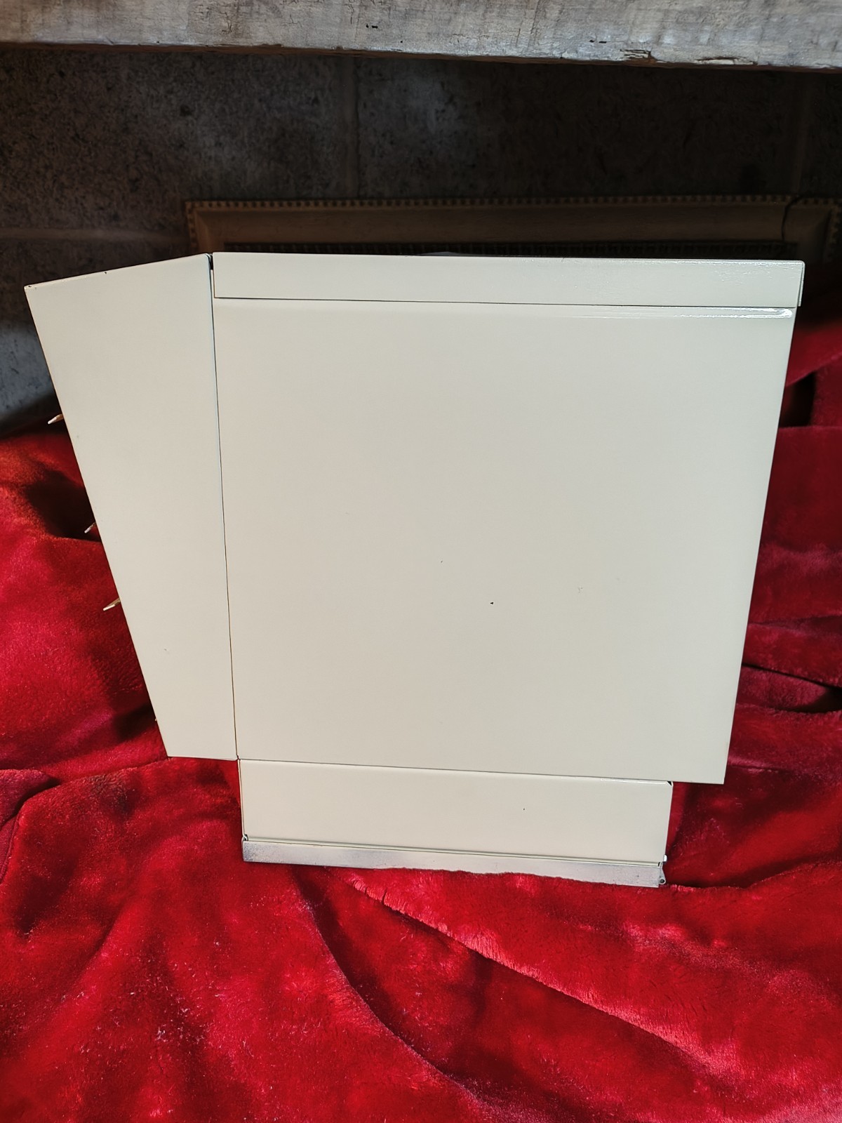 Berko Heater 5 kw 240 Volts gallery