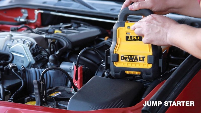 Professional Battery Booster/Jump Starter, 20-Volts (TOOL ONLY) DXAE20VBB gallery