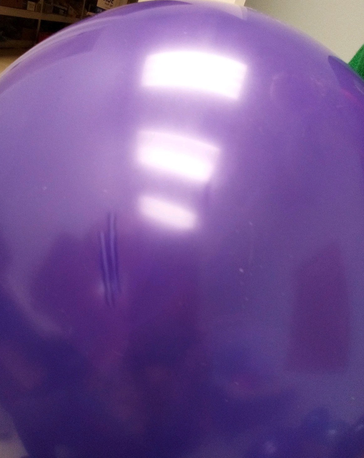 Qualatex Total = 500.🎈 (250) 11"Pearl White & (250) 11" Pearl Purple Violet gallery