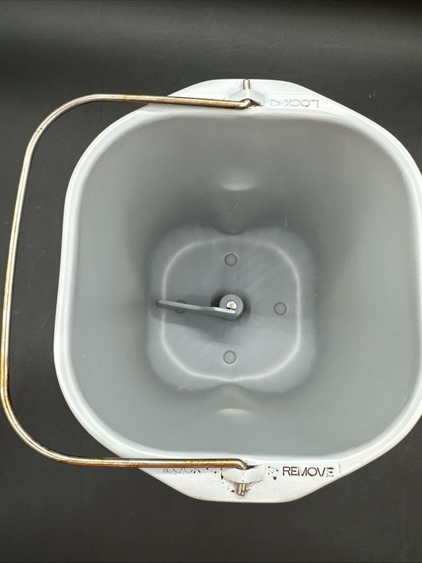 Breadman Bread Machine Pan & Paddle For Models TR442SPR- TR441-TR845 gallery