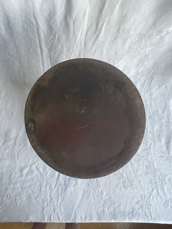 Vintage Hammered Embossed Copper Bronze Metal Waste Basket Planter Round 10” gallery