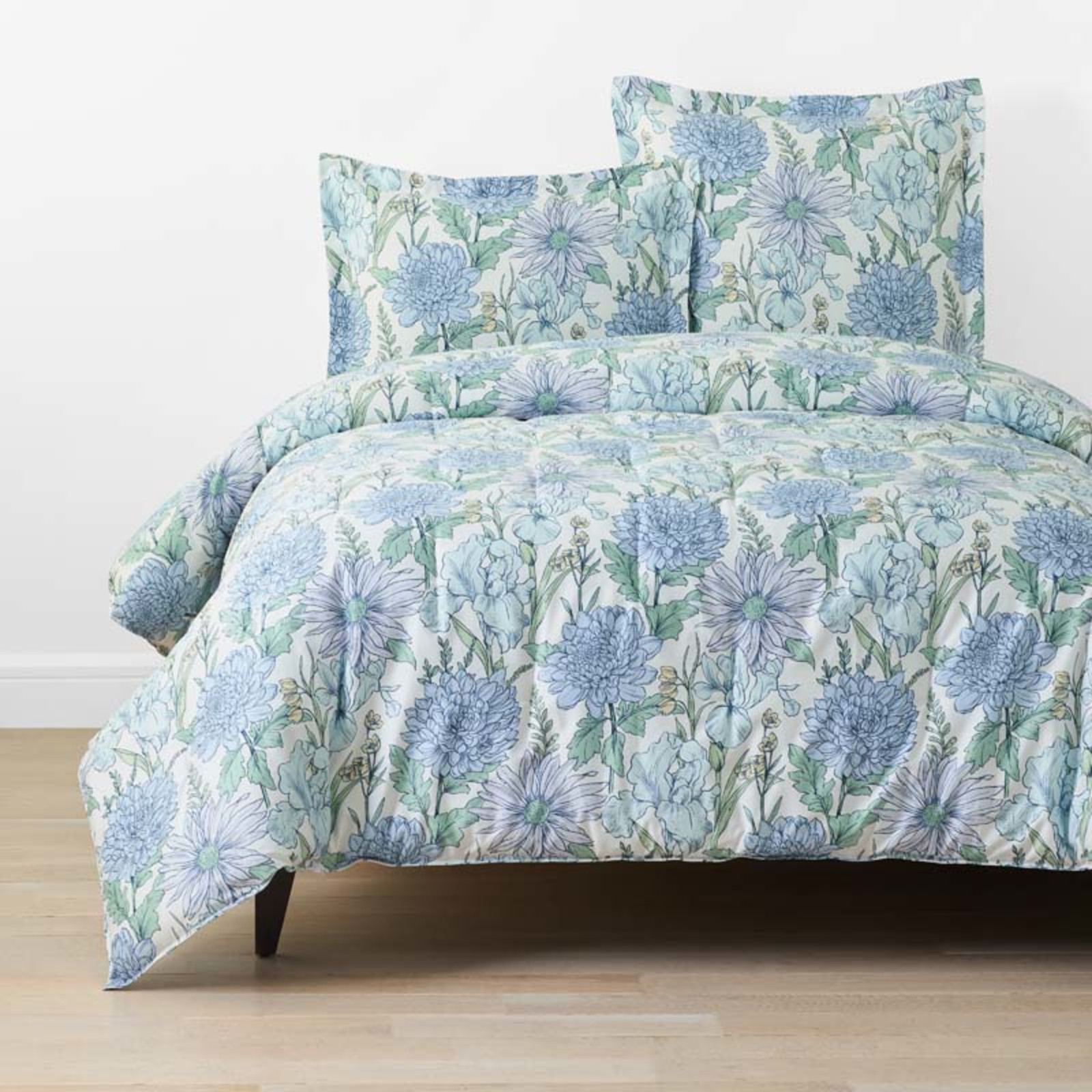 Garden Bliss Classic Smooth Sateen Comforter - Blue Multi, Twin/Twin XL... gallery