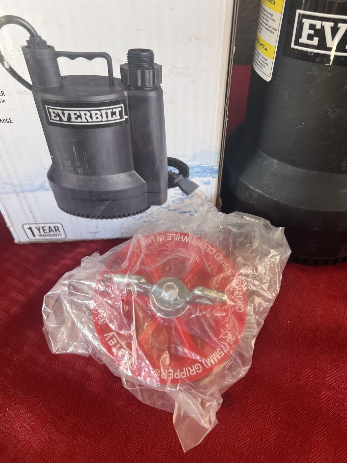 Everbilt Submersible Utility Pump Plastic SUP54-HD - Used gallery