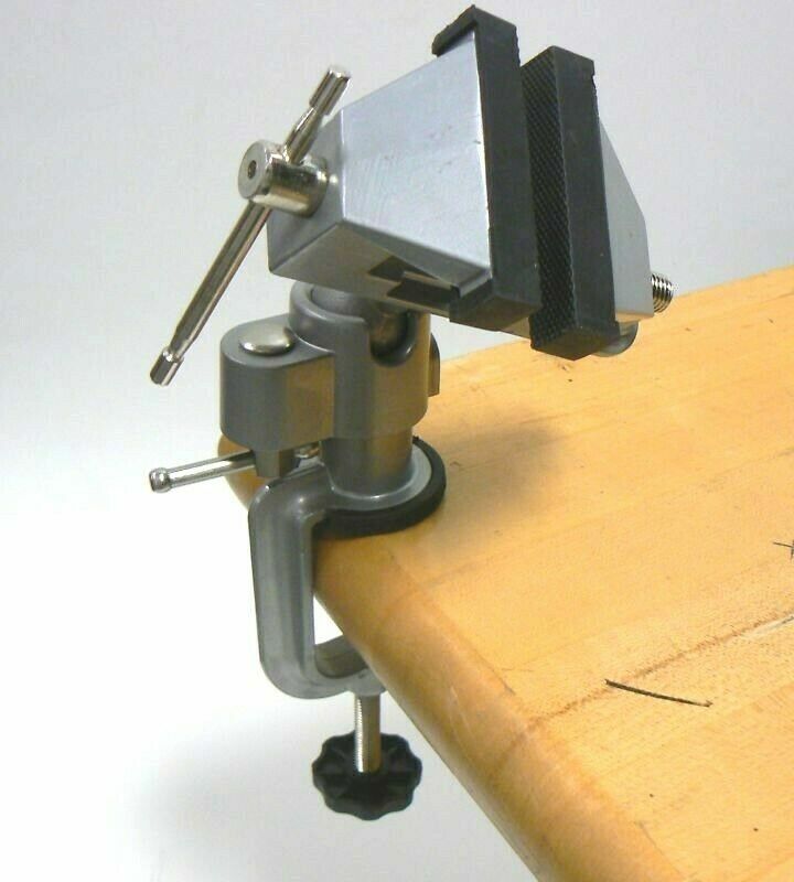 Rubber Jaws for Swivel Bench Vise Replacement Part for 3" Bench Vise Set of 2 gallery