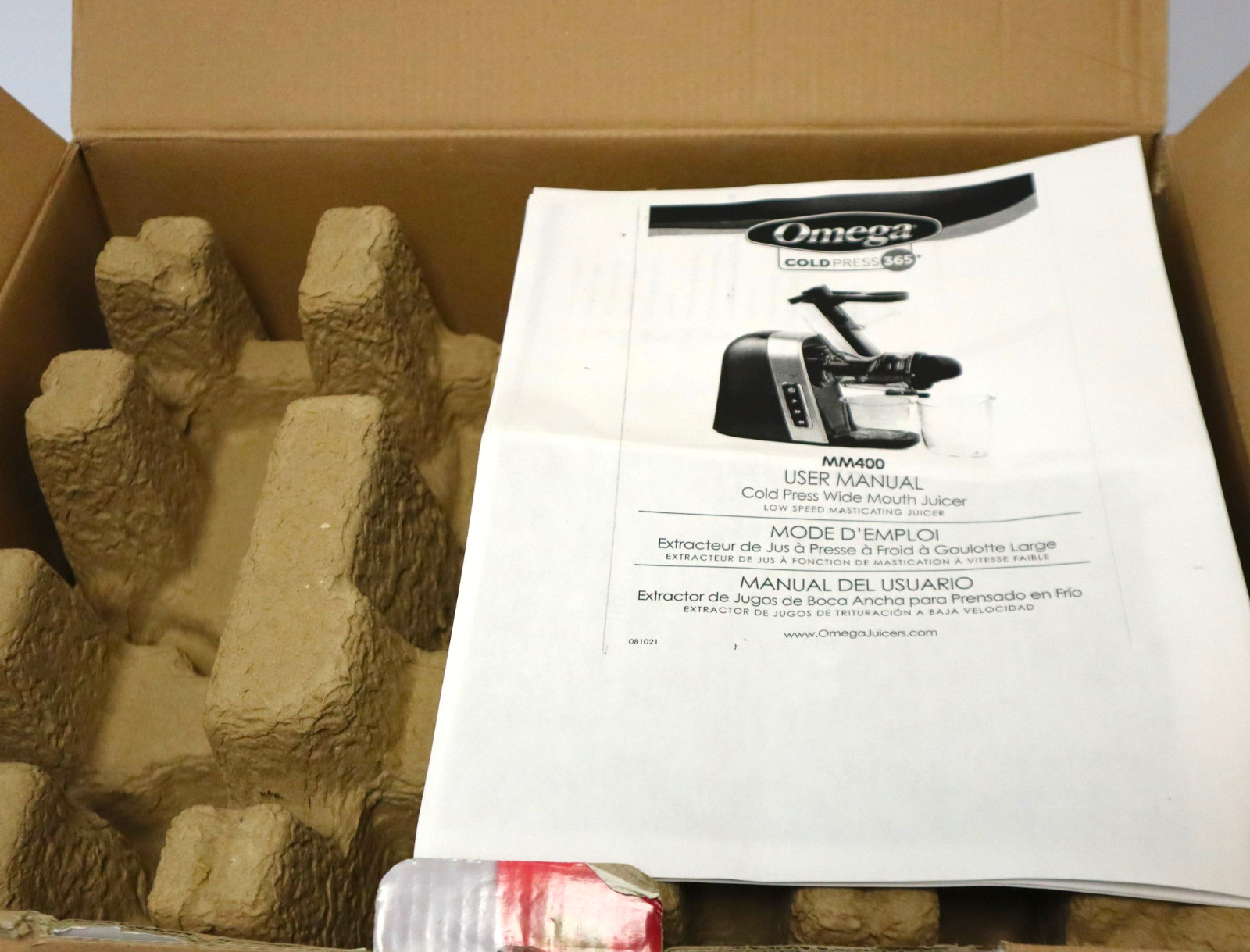 Omega Cold Press 365 Slow Masticating Juicer, BPA Free, High Juice Yield MM400 gallery