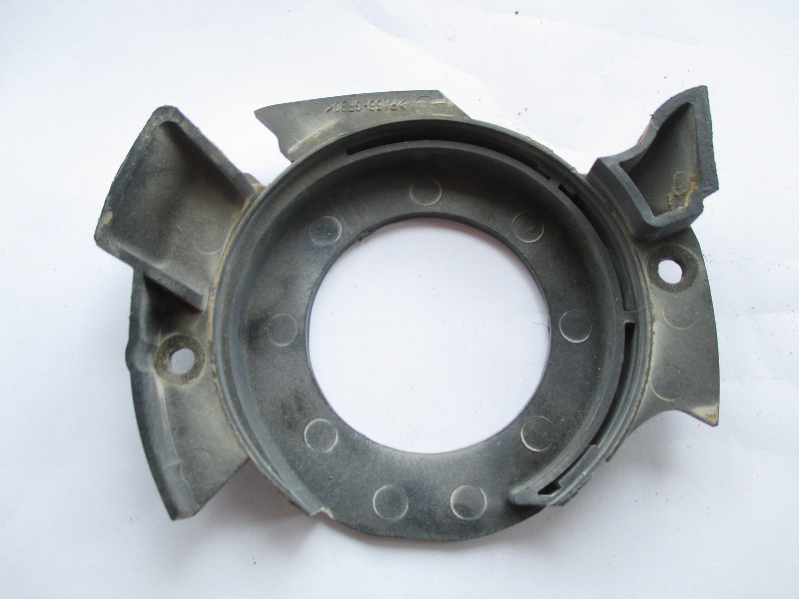 Hitachi / Metabo Dust Guide 327739, for HPT SB 8V2 3" by 21" Belt Sander, 120V gallery
